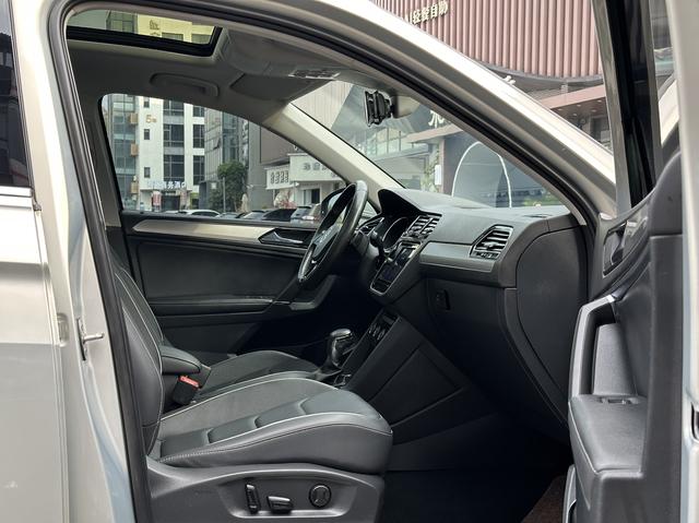 Certificated Pre-Owned Tiguan L PHEV 2019 430PHEV Hybrid Luxury Edition -u22716467