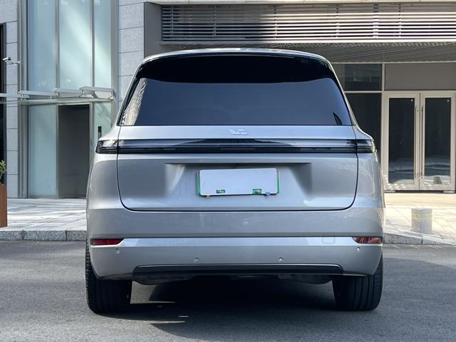 Certificated Pre-Owned Li Auto L9 2024 Ultra Edition -u22060354