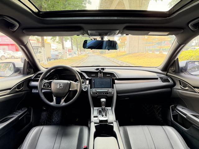 Certificated Used Dongfeng Honda Civic 2020 Hatchback 220 Turbo Cvt New Edge Control