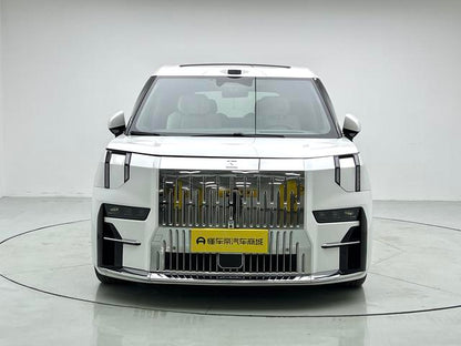 Certificated Pre-Owned ZEEKR 009 2024 Six-Seater Executive Edition Four-Wheel Drive 108kWh-u22959937