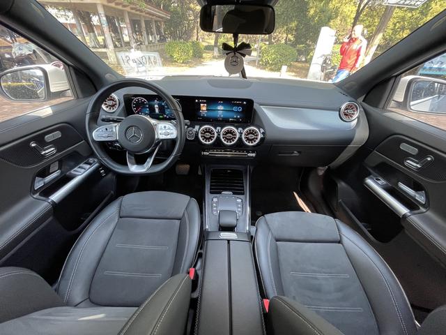 Certificated Pre-Owned Mercedes-EQ EQA 2022 EQA 300 4MATIC First Edition Special Version -u22537125