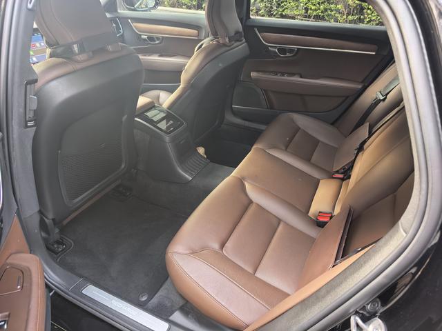 Certificated Pre-Owned Volvo S90 PHEV 2022 Refreshed T8 E-Drive Hybrid Inscription Luxury Edition -u22469257