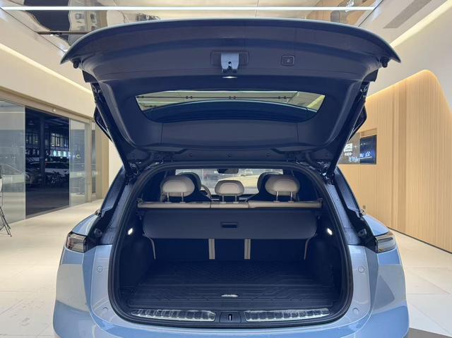 Certificated Pre-Owned NIO ES6 2023 75kWh -u22762844