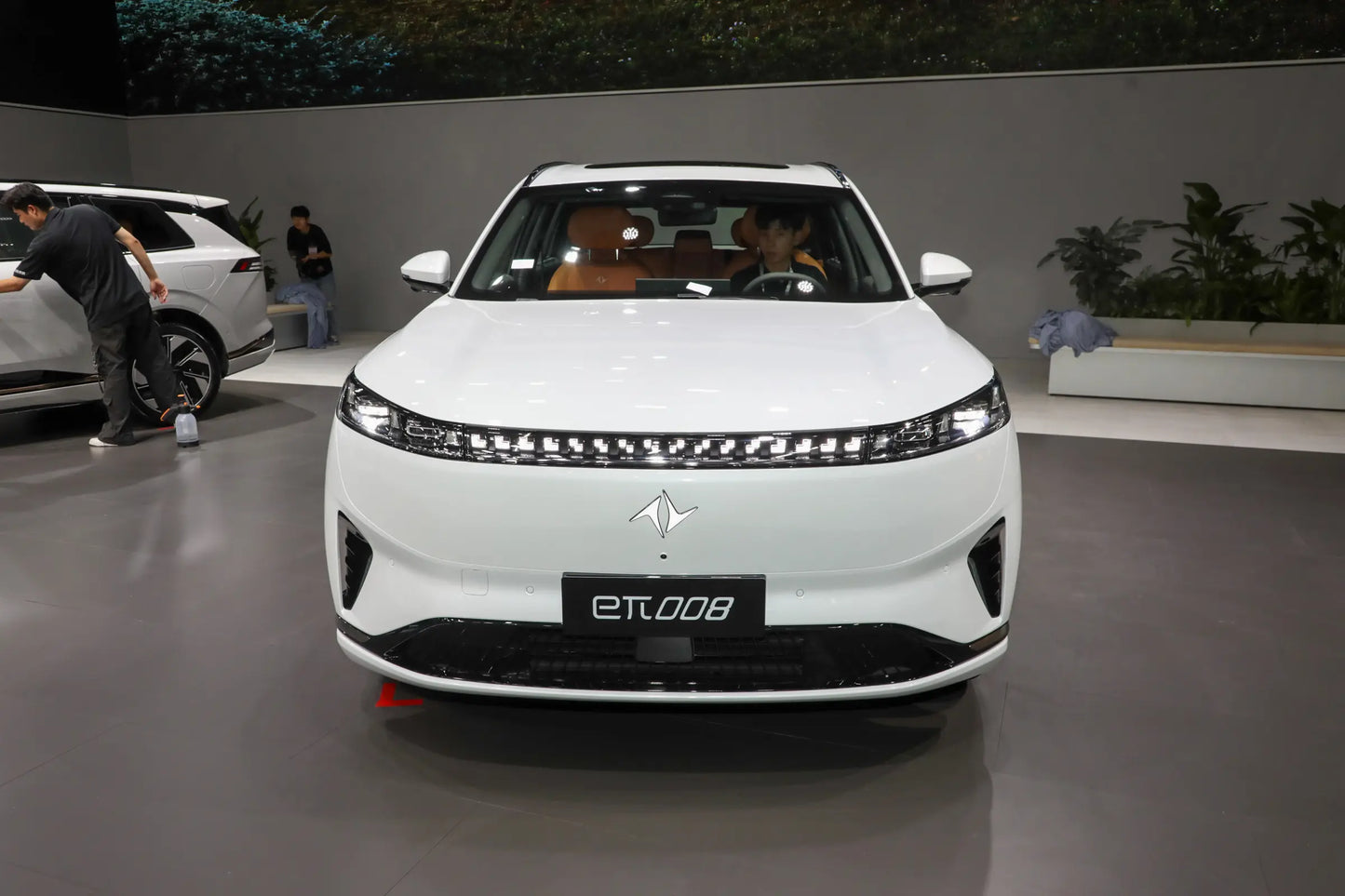 Dongfeng eπ008 - Híbrido REEV