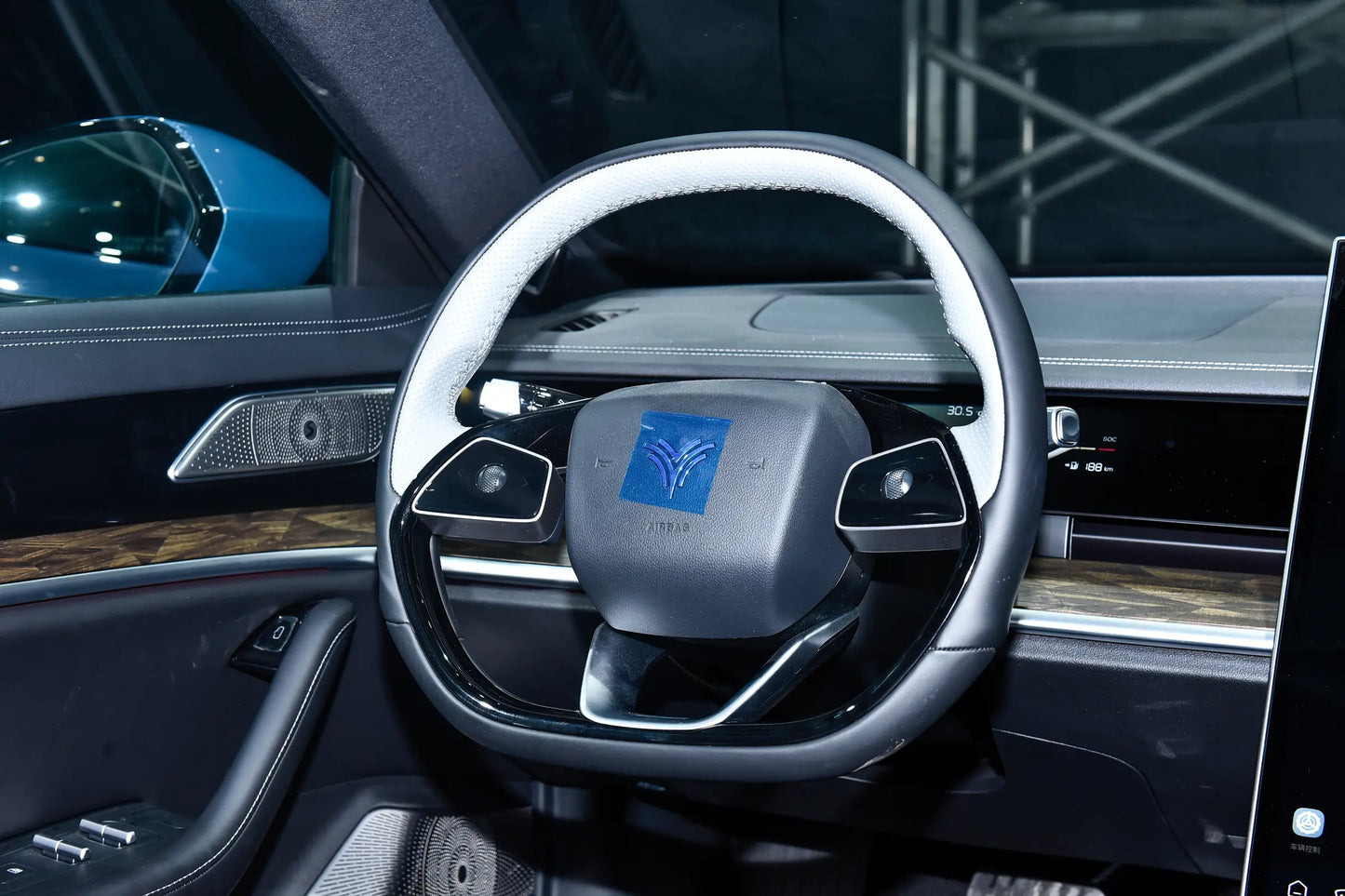 Hozon Auto Nezha S-Híbrido REEV