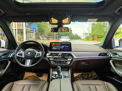 Certificated Pre-Owned BMW 5 Series 2022 Second Facelift 530Li Leading Edition M Sport Package - u22411120