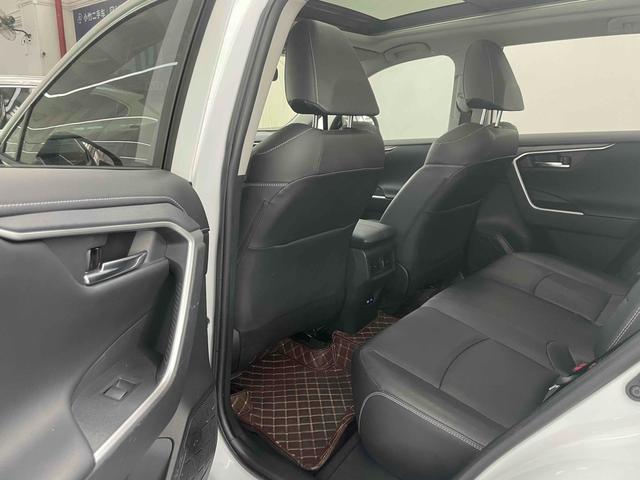 Certificated Pre-Owned RAV4 Rongfang 2021 2.0L CVT Four-wheel Drive Prestige Edition - u21485899