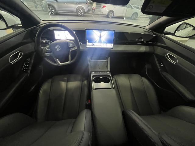 Certificated Pre-Owned BYD Qin L EV 2025 545KM Beyond Version -u22603688