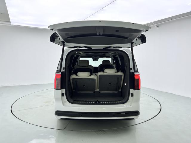 Certificated Pre-Owned ZEEKR 009 2024 Six-Seater Executive Edition Four-Wheel Drive 108kWh-u22959937