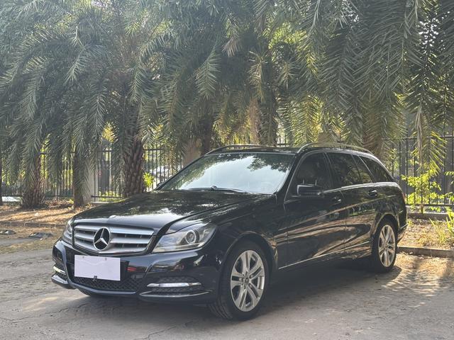 Certificated Pre-Owned 2011 Mercedes-Benz C-Class C 200 Fashion Wagon Edition - u22721368