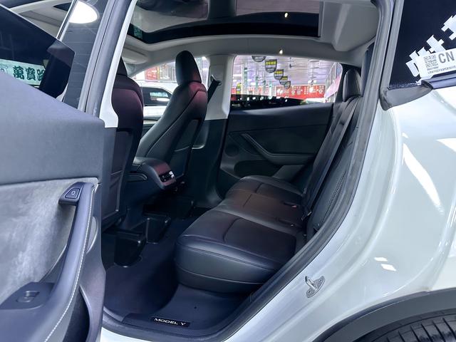 Pre-Owned Model Y 2022 Facelift Rear-Wheel Drive Version