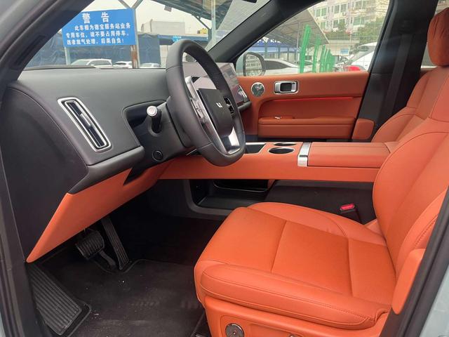 Certificated Pre-Owned Li Auto L6 2025 Max Smart Upgrade Version -u22572083