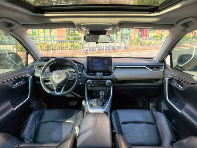 Certificated Pre-Owned RAV4 Rongfang 2021 2.0L CVT Four-wheel Drive Fashion Plus Edition - u22327534