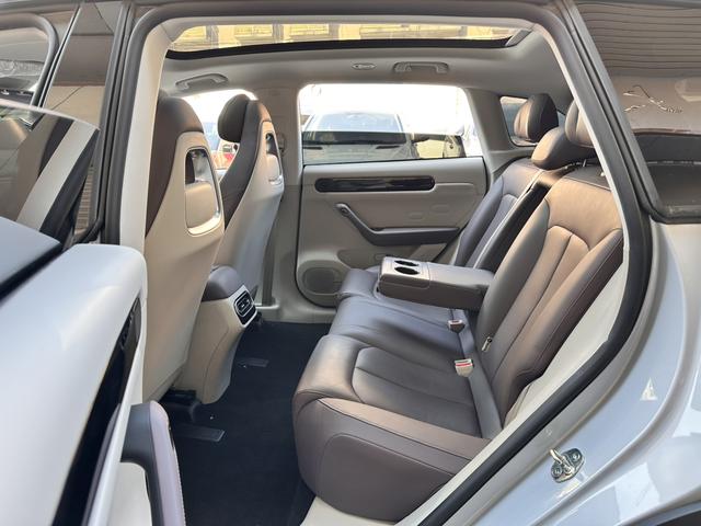 Certificated Pre-Owned Leapmotor C11 2023 Extended-Range 180 Comfort Edition -u22384836