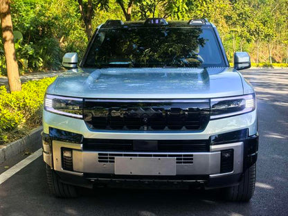 Certificated Pre-Owned Formula Leopard 8 2025 Brave and Wise Flagship Edition 7-Seater -u22105093