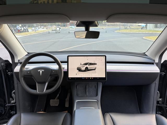 Certificated Pre-Owned Tesla Model Y 2023 Rear-Wheel Drive Version