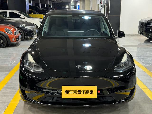 Pre-Owned Tesla Model Y 2022 Rear-Wheel Drive Version