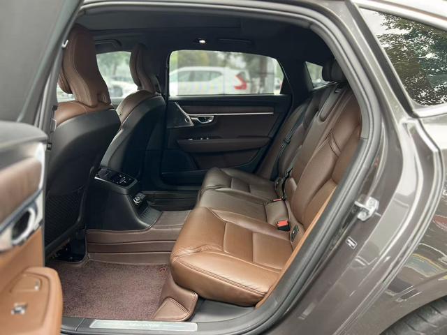 Certificated Pre-Owned Volvo S90 PHEV 2022 T8 E-Drive Hybrid Inscription Luxury Edition -u22510718
