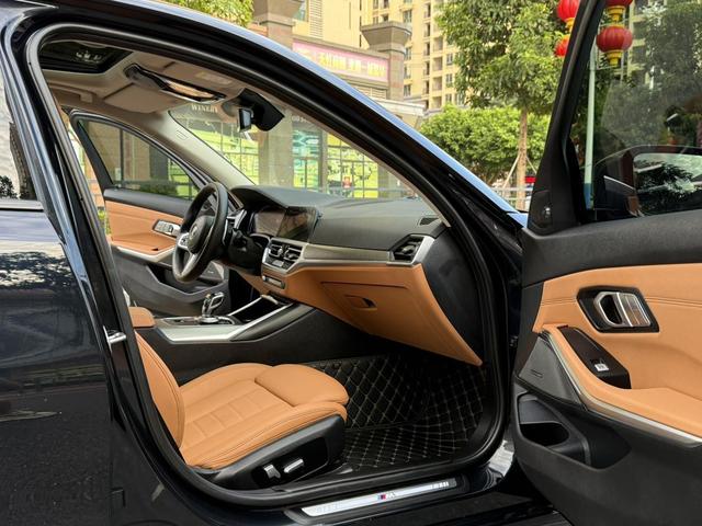 Certificated Pre-Owned BMW 3 Series 2021 330i M Sport Night Edition Package - u22401315