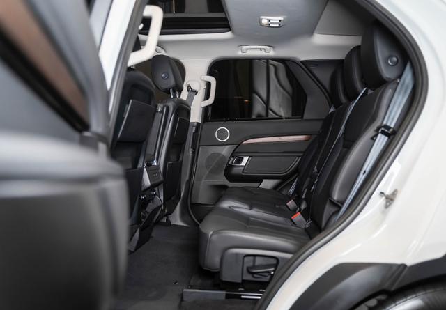 Certificated Pre-Owned Discovery 2017 3.0 V6 HSE - u22562989