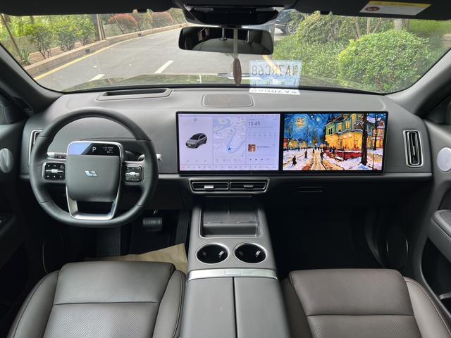 Certificated Pre-Owned Li Auto L8 2023 Pro Edition -u22369777