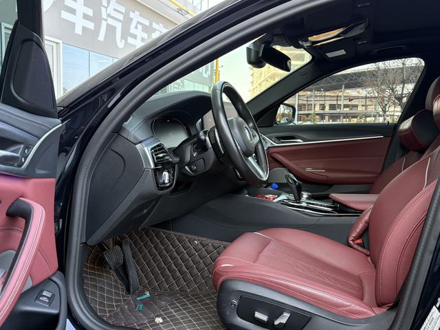 Certificated Pre-Owned BMW 5 Series 2023 530Li Leading Model M Sport Package - u22673353