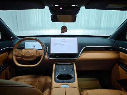 Certificated Pre-Owned Eπ 008 2025 210Ultra Ruyi Edition 5-Seater -u22710464