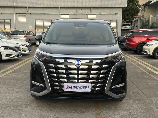 Certificated Pre-Owned Denza D9 DM 2024 1050 Premium Edition