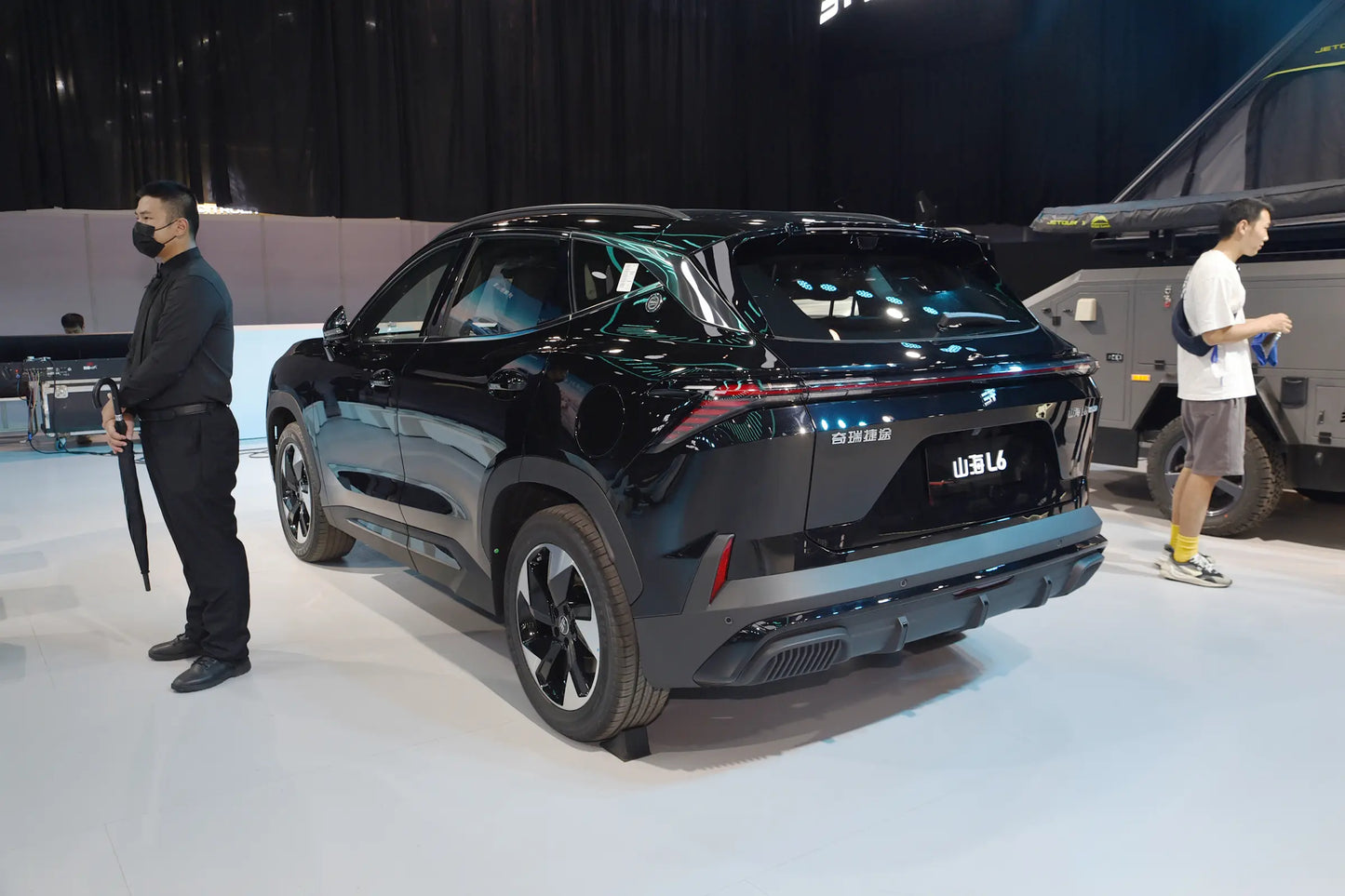 Chery Jetour Shanhai L6 - Híbrido PHEV