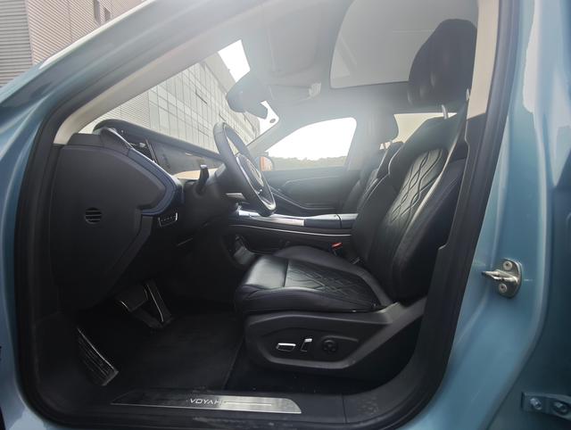 Certificated Pre-Owned VOYAH FREE 2021 4WD Standard Extended-Range Exclusive Luxury Package -u22509397
