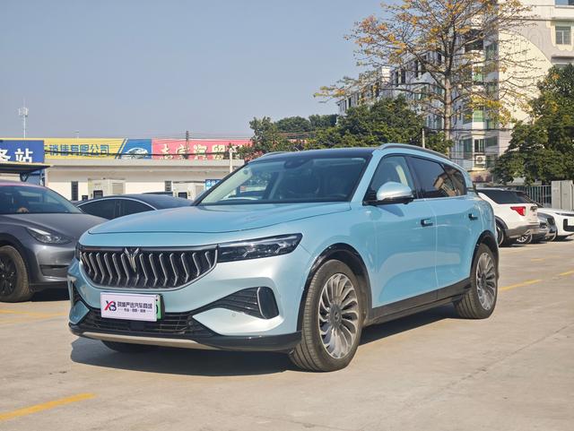 Certificated Pre-Owned VOYAH FREE 2021 4WD Standard Extended-Range Exclusive Luxury Package -u22509397