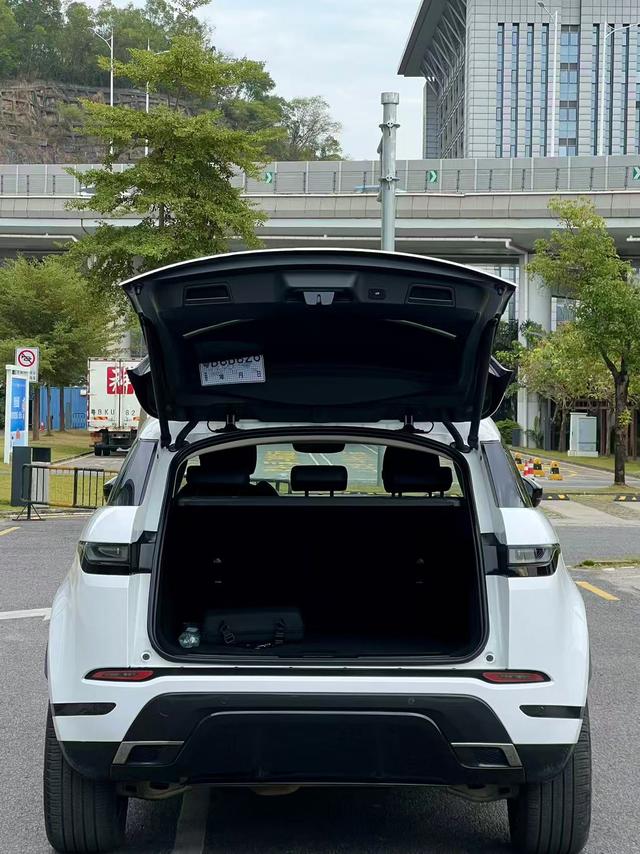 Certificated Pre-Owned Range Rover Evoque PHEV 2023 Evoque L P300e Plug-in Hybrid Version -u22018545