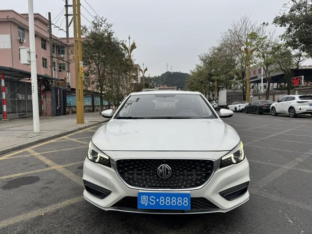 Certificated Pre-Owned MG6 2017 20T Automatic Trophy Premium Internet Version - u22628921