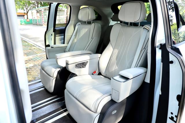 Certificated Pre-Owned XPENG X9 2025 All-Electric 650 Long Range Max-u22131106