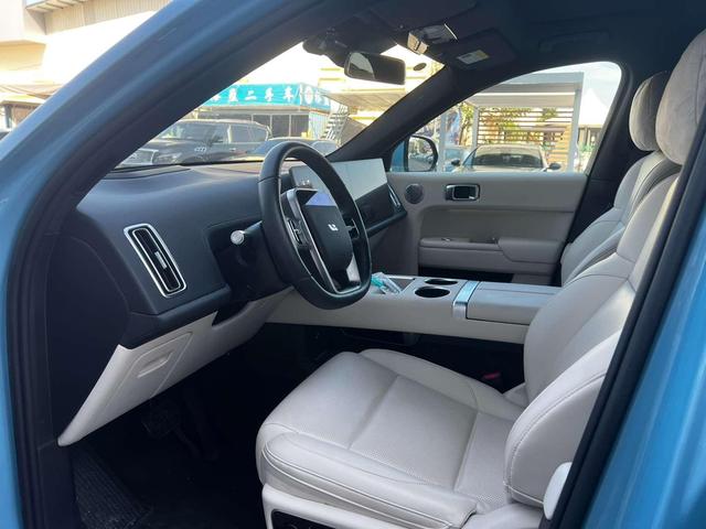 Certificated Pre-Owned Li Auto L7 2024 Pro Edition -u22761229