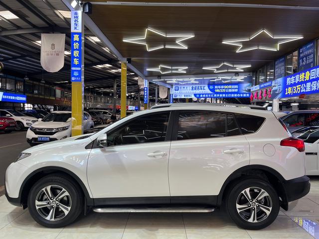 Certificated Pre-Owned GAC Toyota RAV4 Rongfang 2015 2.0L CVT 2WD Fashion Edition - u22064431