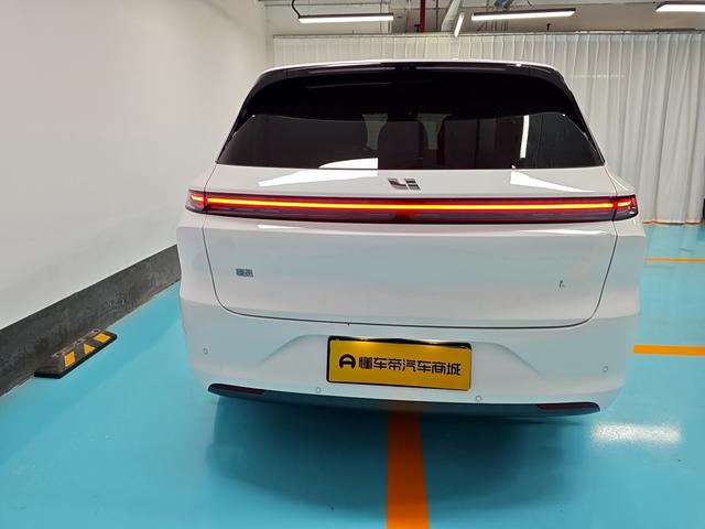 Certificated Pre-Owned Li Auto L6 2024 Pro Edition -u22694203