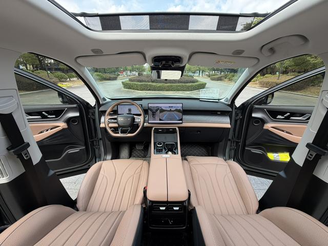 Certificated Pre-Owned Chery Tiggo 8L 2024 2.0T Automatic Premium Edition - u22102458