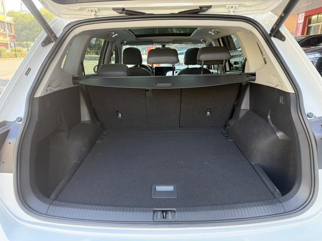 Certificated Pre-Owned Tiguan L 2022 330TSI Automatic Two-Wheel Drive R-Line Enjoyment Edition - u22405206