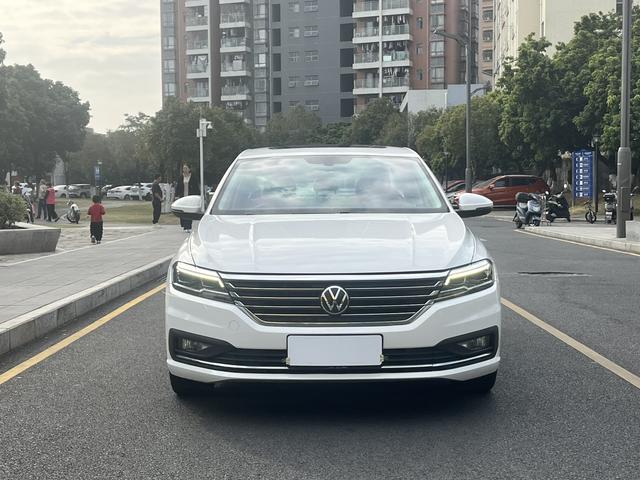 Certificated Pre-Owned SAIC Volkswagen Lavida 2022 1.5L Automatic Comfort Edition - u22705080