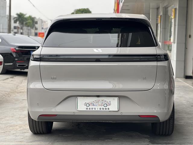 Certificated Pre-Owned Li Auto L6 2024 Max Edition -u21252751