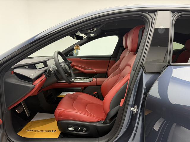 Certificated Pre-Owned Xiaomi SU7 2024 Edition Four-Wheel Drive Max Founder Edition