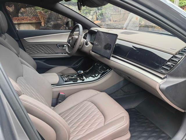 Certificated Pre-Owned BYD Han DM 2022 DM-i 121KM Honor Edition -u22627012