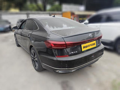 Certificated Pre-Owned SAIC Volkswagen Passat PHEV 2022 430PHEV Hybrid Luxury Edition -u22546131