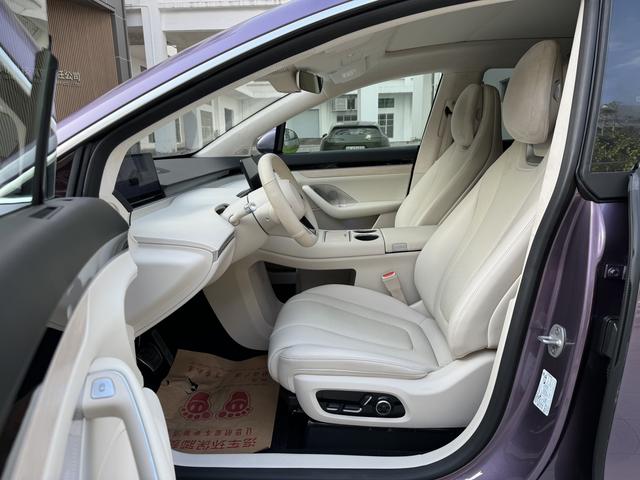 Pre - Owned 2024 Zhijie R7 Extended - range 37kWh Max Rear - wheel Drive Edition