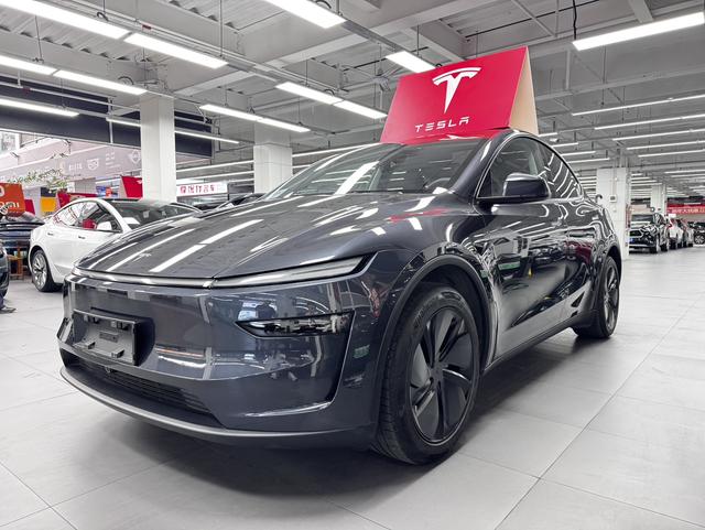 Certificated Pre-Owned Tesla Model Y 2025 Long Range All-Wheel Drive Version -u22623491
