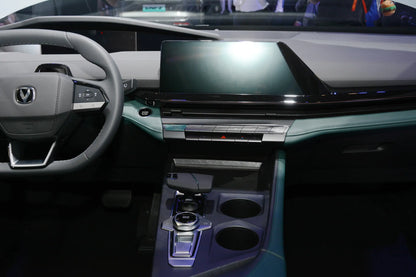 Changan Changan UNI-V Zhidian iDD - Híbrido PHEV