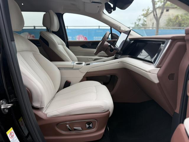 Certificated Pre-Owned BYD Xia 2025 DM-i 180KM Excellence Edition -u22610035